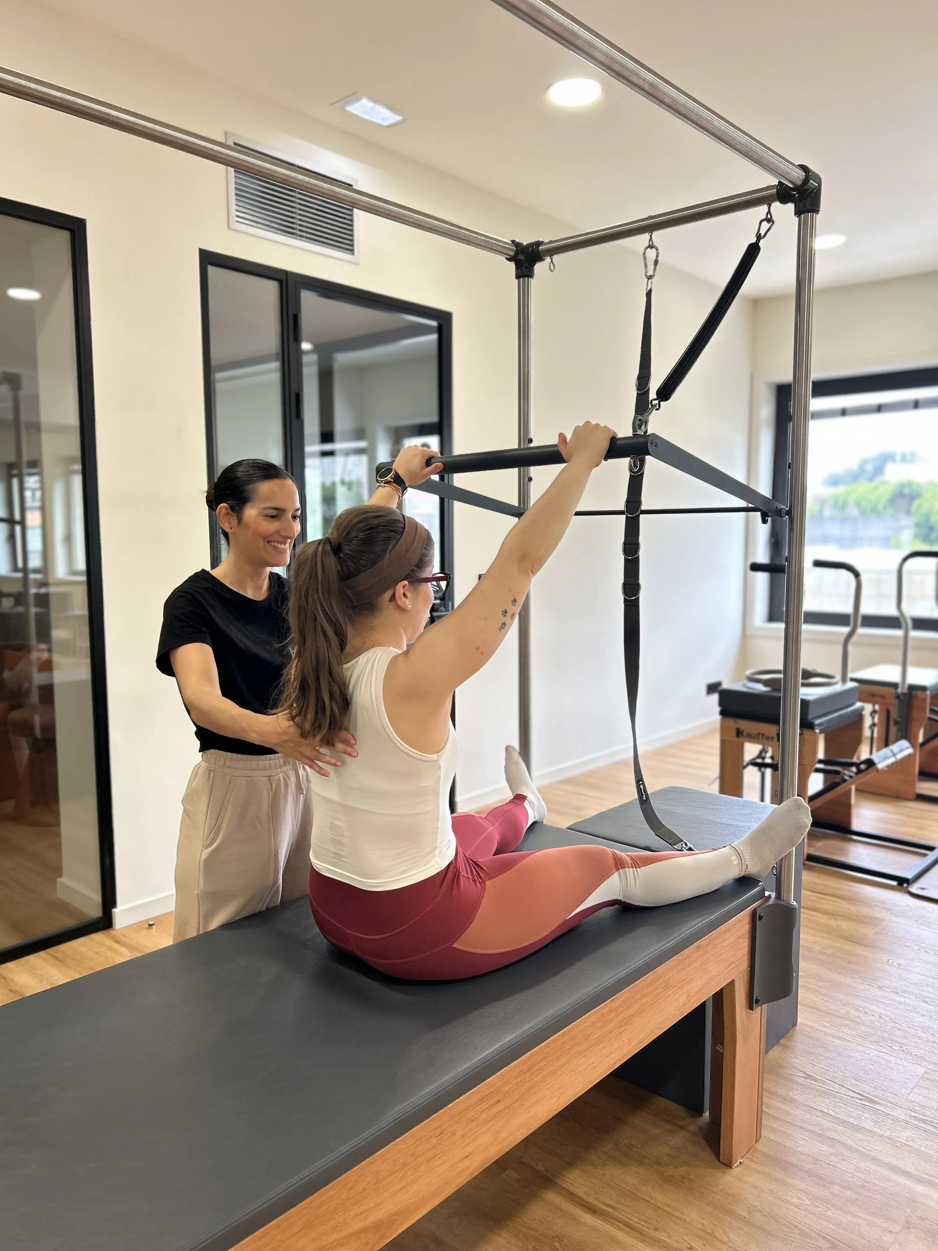 Sessão individual de Pilates Clínico com torre